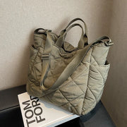 Amazing Large Capacity Diaper Bag Zipper Keeps Essentials