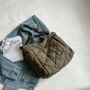 Amazing Large Capacity Diaper Bag Zipper Keeps Essentials
